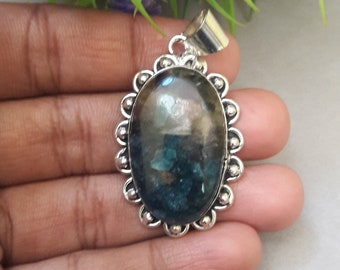 Handgefertigter Neon Blauer Apatit Anhänger, 925 Sterling Silber