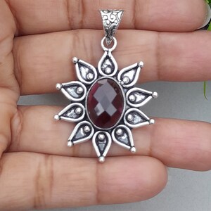 Roter Granat Edelstein Anhänger, 925 Sterling Silber Anhänger, handgemachte Design Anhänger Halskette, Weihnachten Geburtstagsgeschenk Schmuck für Frauen