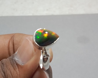 Anillo de pera de ópalo etíope natural, anillo llamativo de plata de ley 925