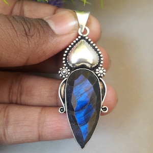 Natural Blue Fire Labradorite Pendant 925 Sterling Silver Pendant Gemstone Pendant Handmade Statement Pendant Labradorite Jewelry For Women