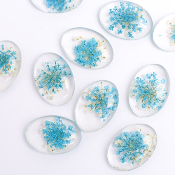 Oval Dried Flower Glass Cabochons, Set of 5 or 10 Assorted Floral Clear Resin Flat Backs for Jewelry and Crafting, 18 x 25 mm Size