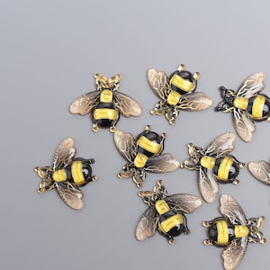 Metallic Bee Cabochons, Set of 10 Black and Yellow Beetle Bug Resin Charms, Flat Back Cicada Honey Bee Bling Cluster Cabochon Supplies
