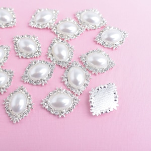 Fancy Pearl and Rhinestone Oval Flatback Cabochon 32x26mm Gems for Bridal Weddings Decor, Set of 10