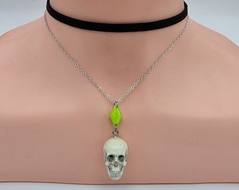 Double Choker Necklace With A Skull - The Sims Plumbob/Diamond