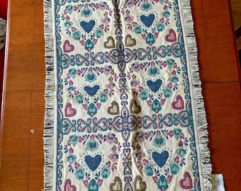 Accent Rug 30x48" Park B Smith Hearts & Flowers Fringe Vintage Cottage Romantic