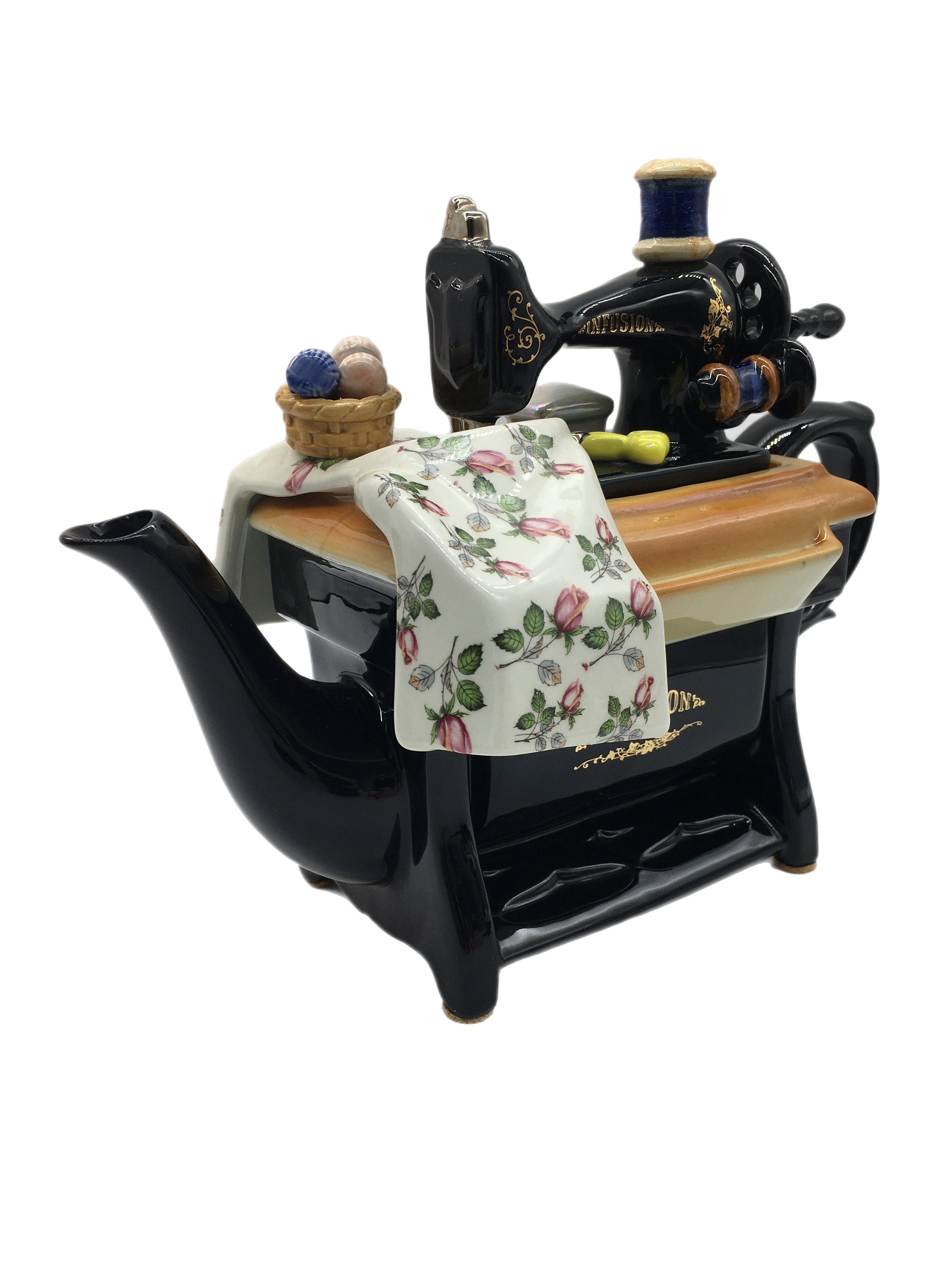 Sewing Machine Teapot Paul Cardew, Cardew Design Infusion Teapot