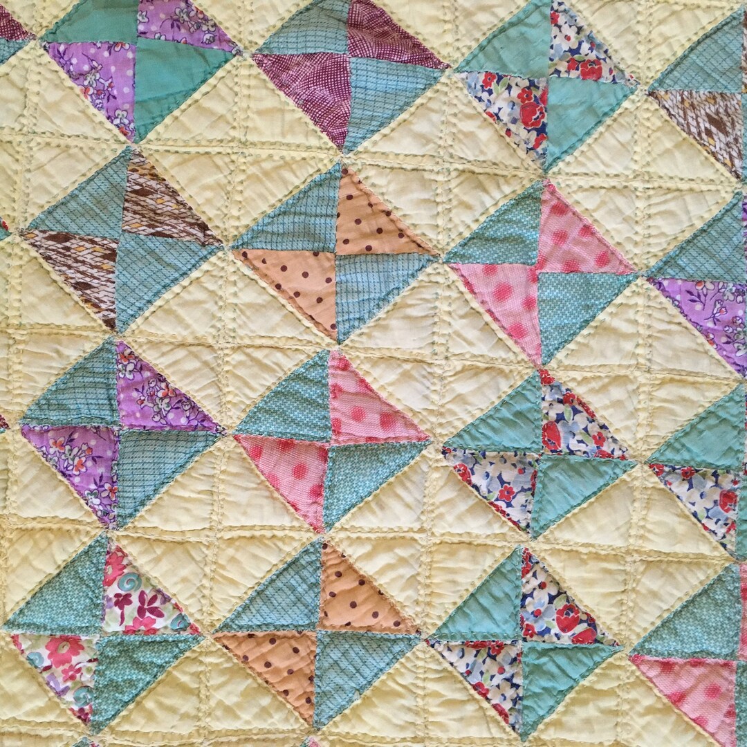 Vintage Pastel Patchwork Quilt: Hand Sewn Floral Bedding X