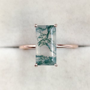 Natural moss agate Baguette cut Solitaire ring, Nature inspired Mossy Agate ring, Forest ring, Wedding ring, Anniversary ring for women