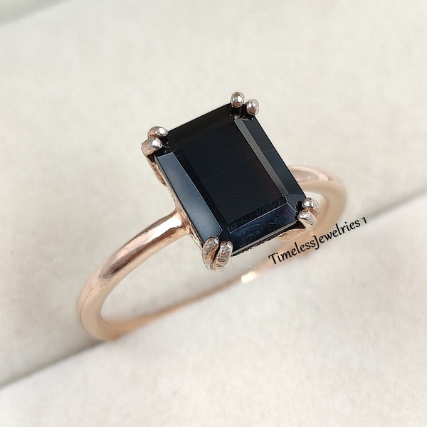 Natural Black Onyx Solitaire ring, Emerald Cut Black Agate Ring, Black Stone Ring, Christmas Gift For Her, Promise Ring, Anniversary Gift