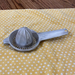 Vintage Foley Aluminum Hand Juicer