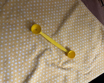 Vintage Tupperware Yellow Melon Baller 1333