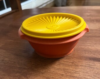 タッパーウェアの交換用蓋 サイズをお選びください - Etsy 日本