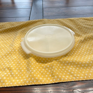 Vintage Tupperware Relish Tray, Divided 3 Compartment Serving Dish with Lid 608