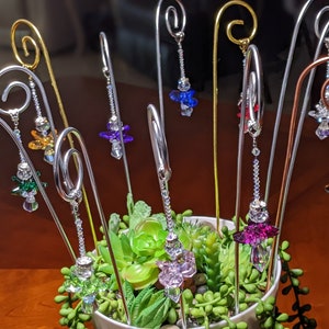 Angels suncatchers  in a coil spiral wand 11" or 14" high, you can chose the wire color between silver, gold and copper,