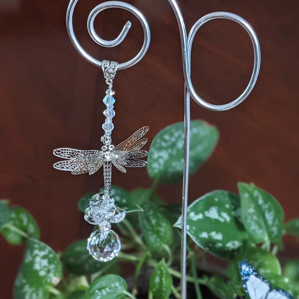 Garden stake suncatcher 16" silver loop and coil wire with prism, octagons, beads, and a dragonfly with 3 sets of wings you can adjust.