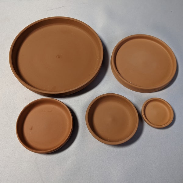 Terracotta Pot Saucers 4", 4.5 and 6". The smaller ones are in another listing.  Drip Trays for plant pots.