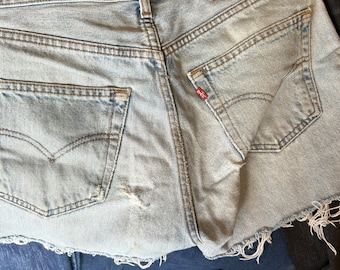 Vintage cutoff Levi 501s