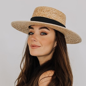 Straw Boater hat for women with a wide and stiff brim  | Palm straw hat | Women&#39;s sun hats | Summer wedding hat | Sundress hat