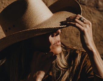Handwoven Palm Leaf Cowboy Hat: Women's Western Sun Hat