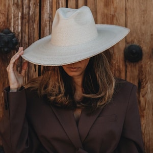 Wide Brim Sun Hat For Women | Wide Western Hat Ladies | Large Beach Hat Summer 2025 | Hat For Gardening Golf | Palm Leaf