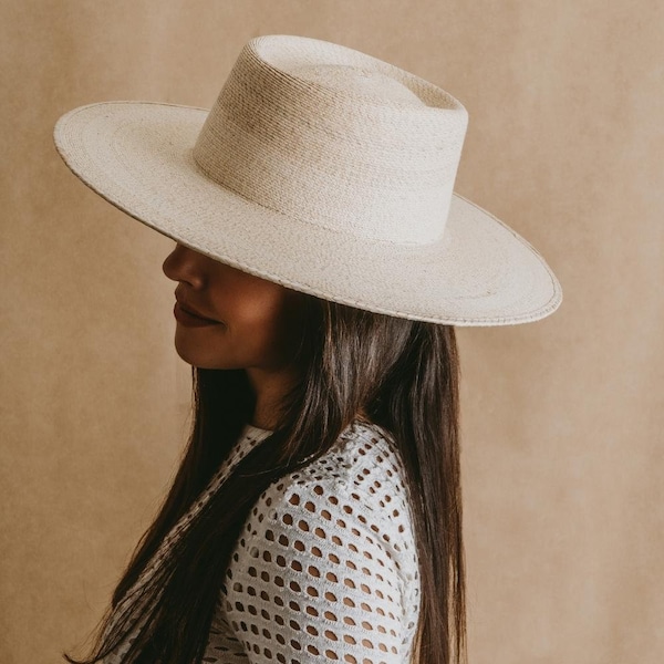 Boater | Palm Straw boater hat for women | Wide and stiff brim | Wedding hat | Gambler hat