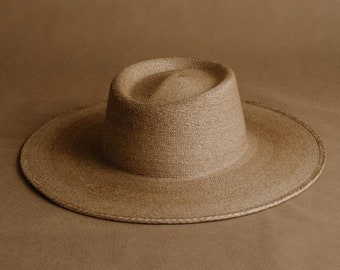 Straw hat | Palm straw boater hat | Wide stiff and flat brim |  Summer wedding hat | Gambler style | Premium Straw Hat | Cottagecore