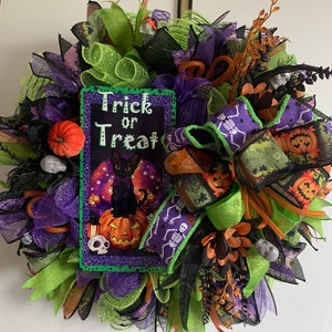Halloween Wreath Trick or Treat Black Cat wreath Fall Wreath Skeleton Wreath Whimsical wreath Pumpkin Cat Wreath Halloween Decor Cat wreath