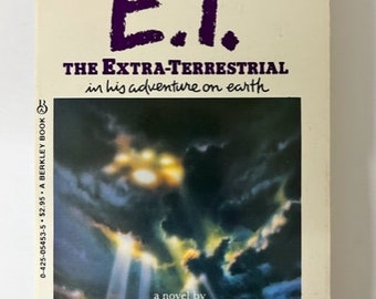 E.T. The Extra Terrestrial in his Adventure on Earth (1982)