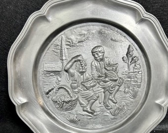 Decorative Plate "Eating Grapes"