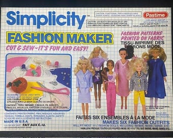 Simplicity Fashion Maker by Pastime