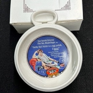 Ciotola per zuppa &quot;Garda Nail Polish&quot; della collezione Watkins Heritage