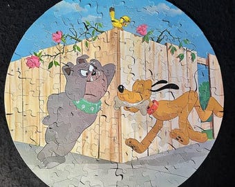 Walt Disney Pluto Round Jigsaw Puzzle