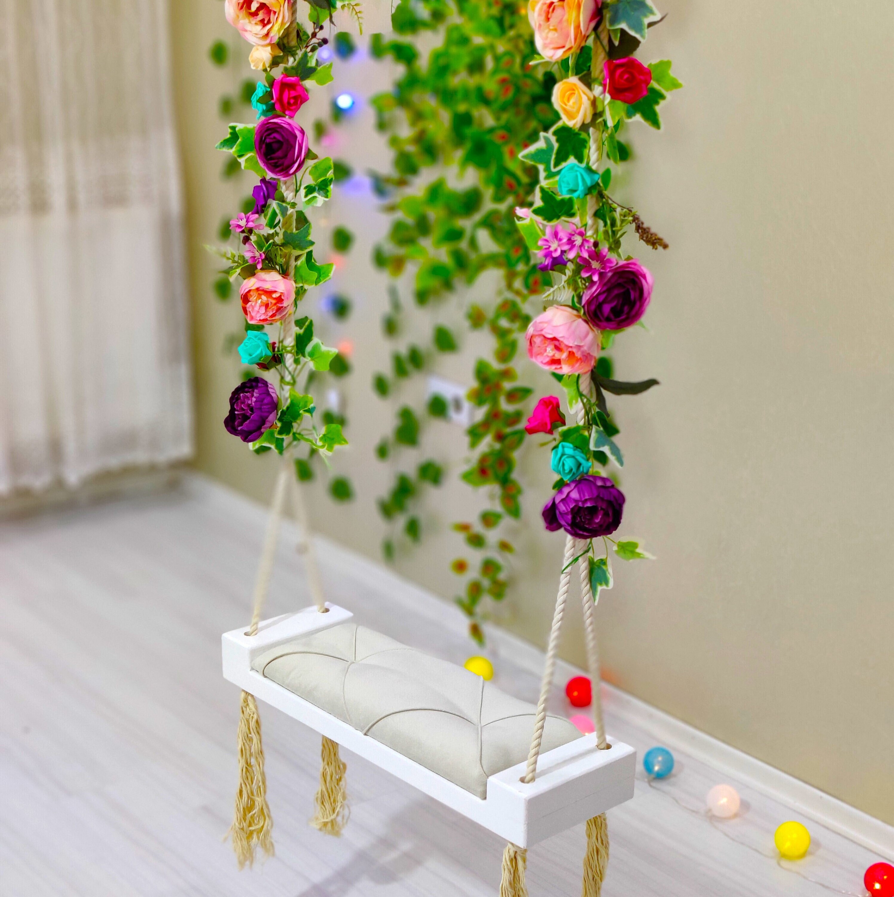 Wooden tree swing for adult kid outdoor indoor mixed flower swing