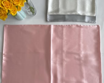 100% Pure Mulberry Silk Pillowcase – 19 Momme Silk Pillowcase – Luxury Silk Pillow Cover – Soft & Smooth Hair and Skin Care