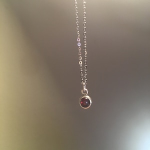 Sterling silver 925 necklace with red garnet stone