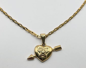 stainless steel gold heart charm with engraved star, chain necklace / everyday coquette y2k grunge whimsigoth casual handmade jewelry