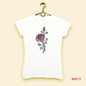 Rose print on T-Shirt, rose flower onfabric, rose printing on apparel, rose on bag, rose on mug, print design, flower design, roses