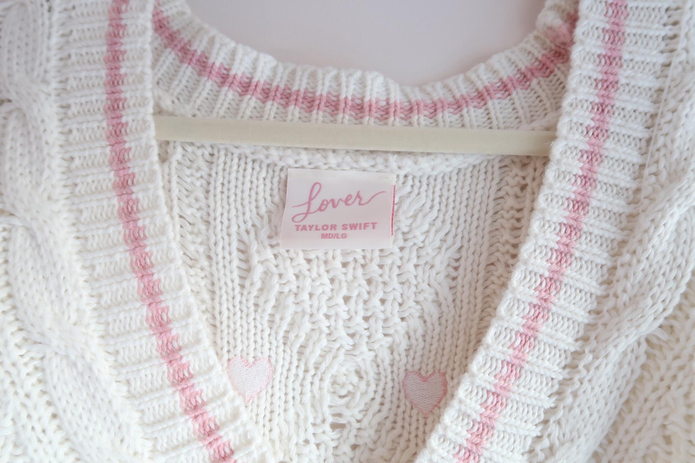 【日本未発売】Taylor Swift Lover カーディガン M/L Taylor Swift Lover Cardigan - Lover Album Sweater – Shoptown