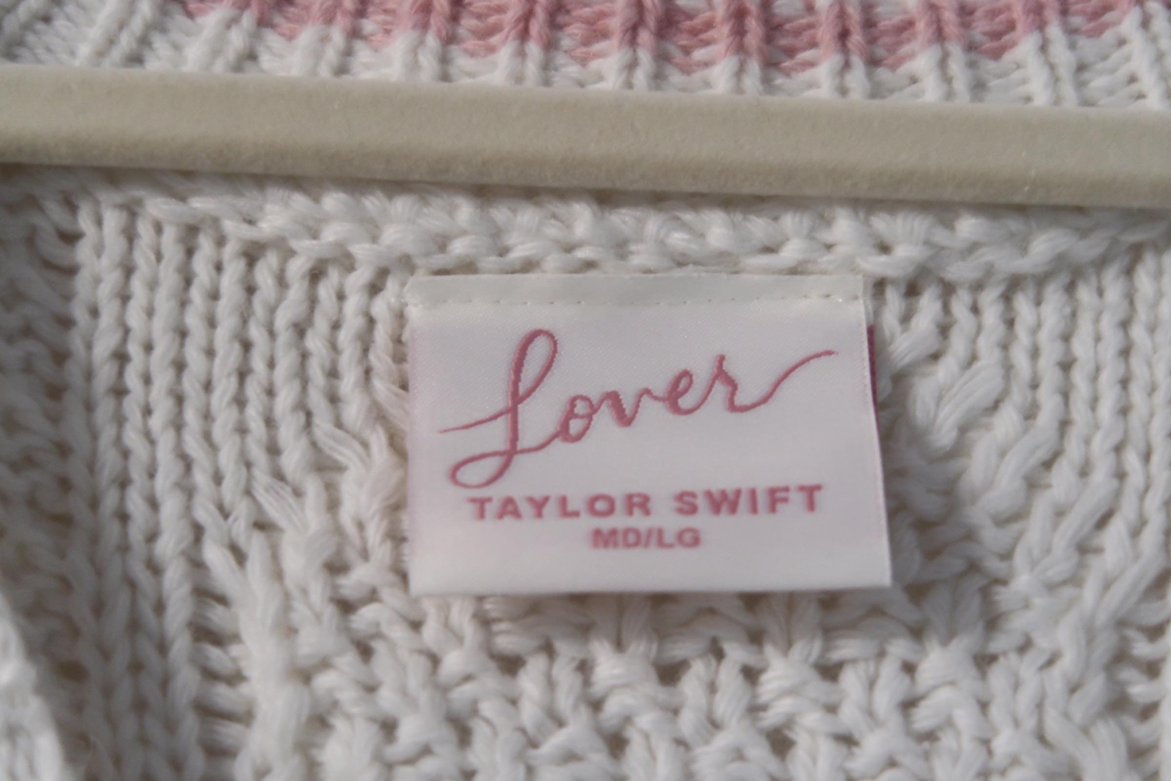 【日本未発売】Taylor Swift Lover カーディガン M/L BRAND NEW Taylor Swift Official Lover Cardigan Never Worn