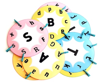 Match de letters, afdrukbare alfabet-matchingactiviteit voor peuters.