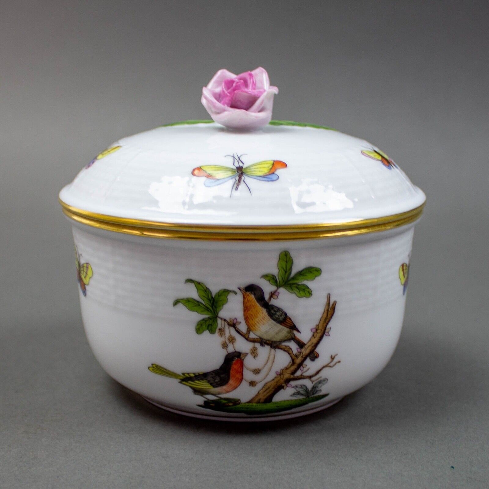 Herend Princess Victoria Gray Porcelain Covered Sugar With Rose 