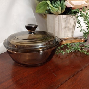 Vintage Corningware Visions Amber Brown Glass Small Saucepot .5L with Lid