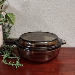 Vintage Corningware Visions Large Amber Brown Grab It Handled Microwave Bowl with Glass Lid