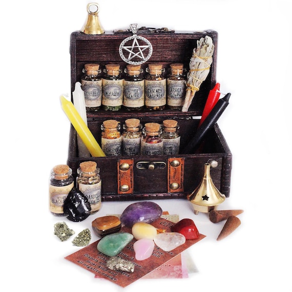 UnaLunaMoona Witchcraft Kit Box Altar Supplies Wiccan Pagan Witch 60 Herbs