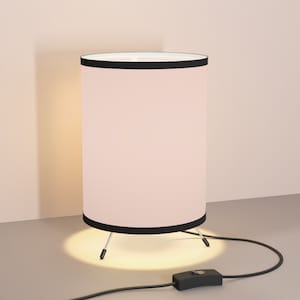 Tripod Lamp with High-Res Printed Shade, US\CA plug