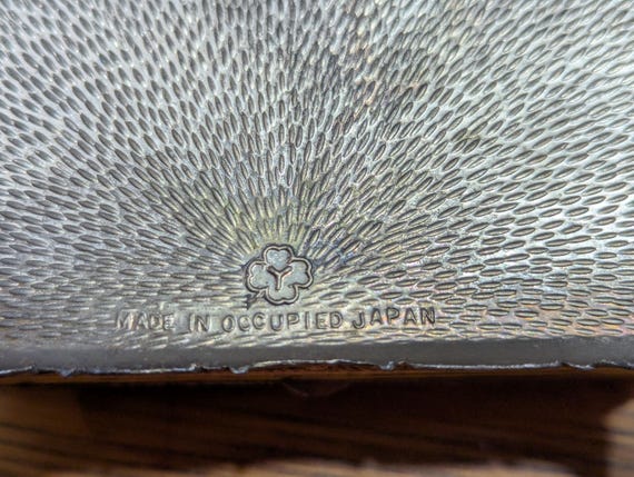 Vintage footed metal trinket/jewelry box, made in occupied Japan.... View 6