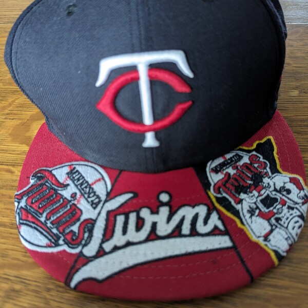 New Era genuine merchandise Minnesota Twins baseball cap, size 7 1/8"