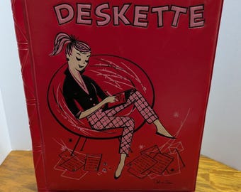 Vtg Deb-U-Teen Deskette binder. Room for notepad, writing surface and slots for cards. Plastic, with wear on the back of binder.
