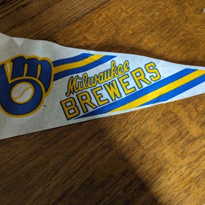 Vintage Milwaukee Brewers felt pennant