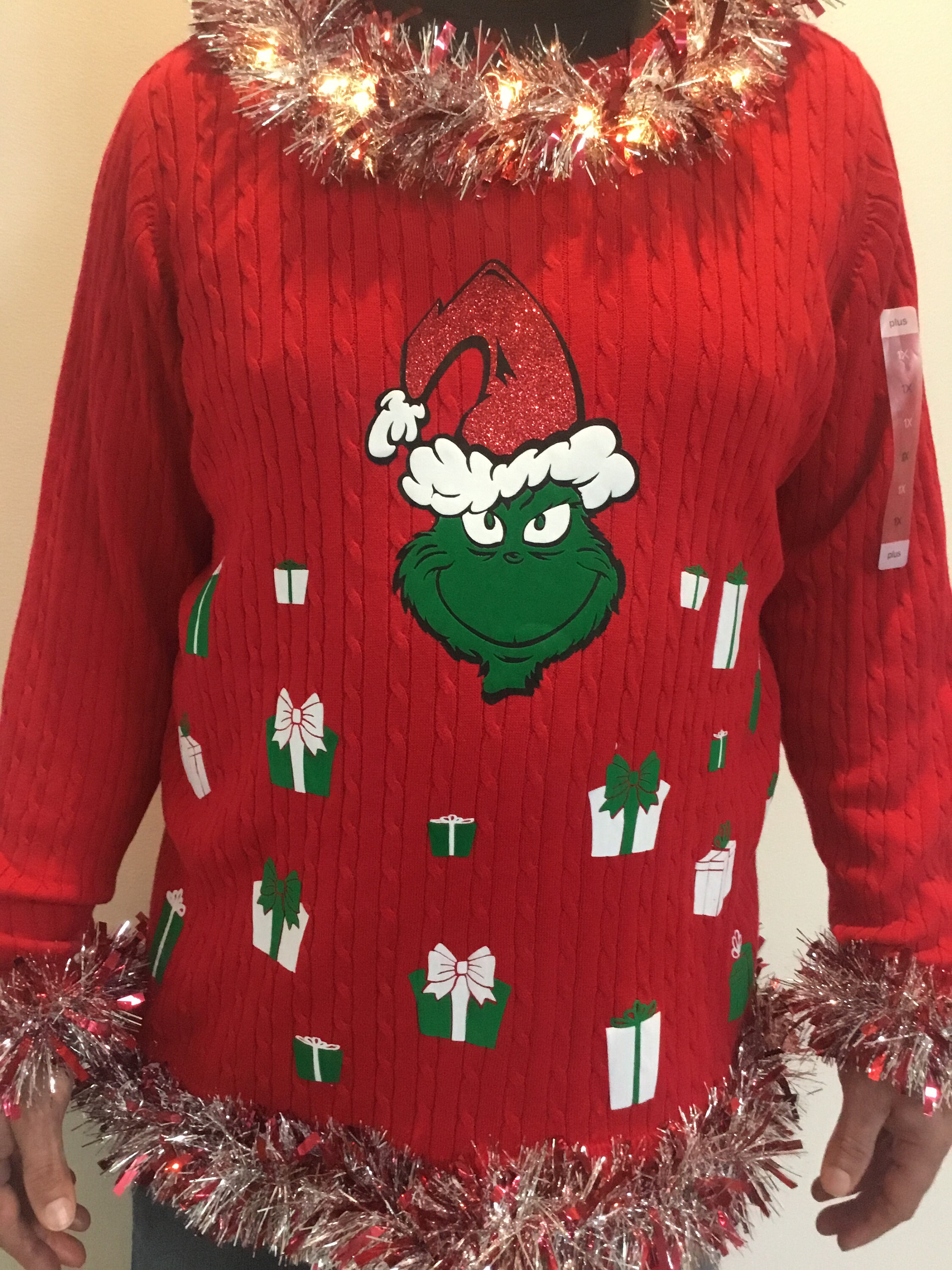 Plus size top grinch sweater